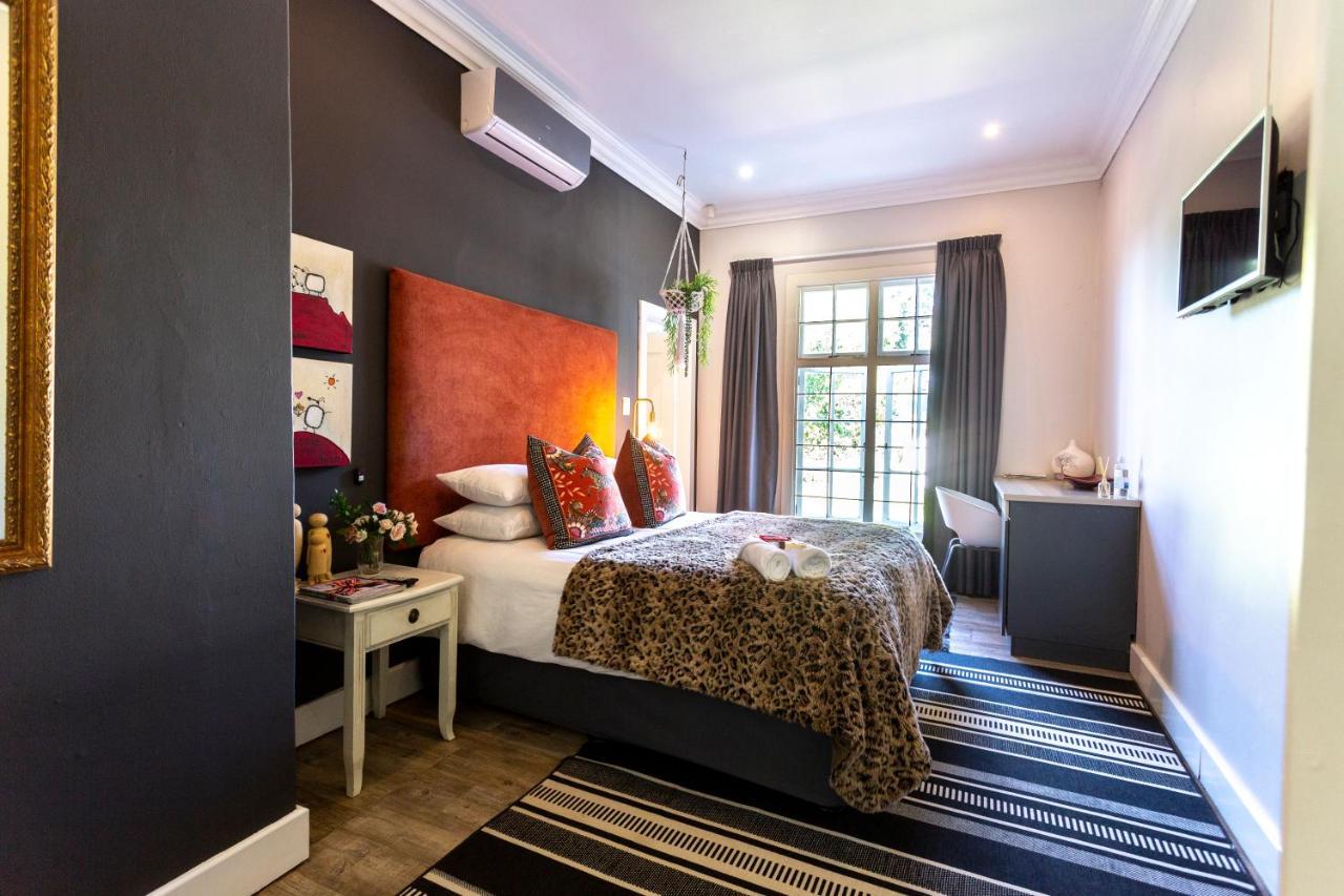 Taunton Manor Hotel Pietermaritzburg Buitenkant foto