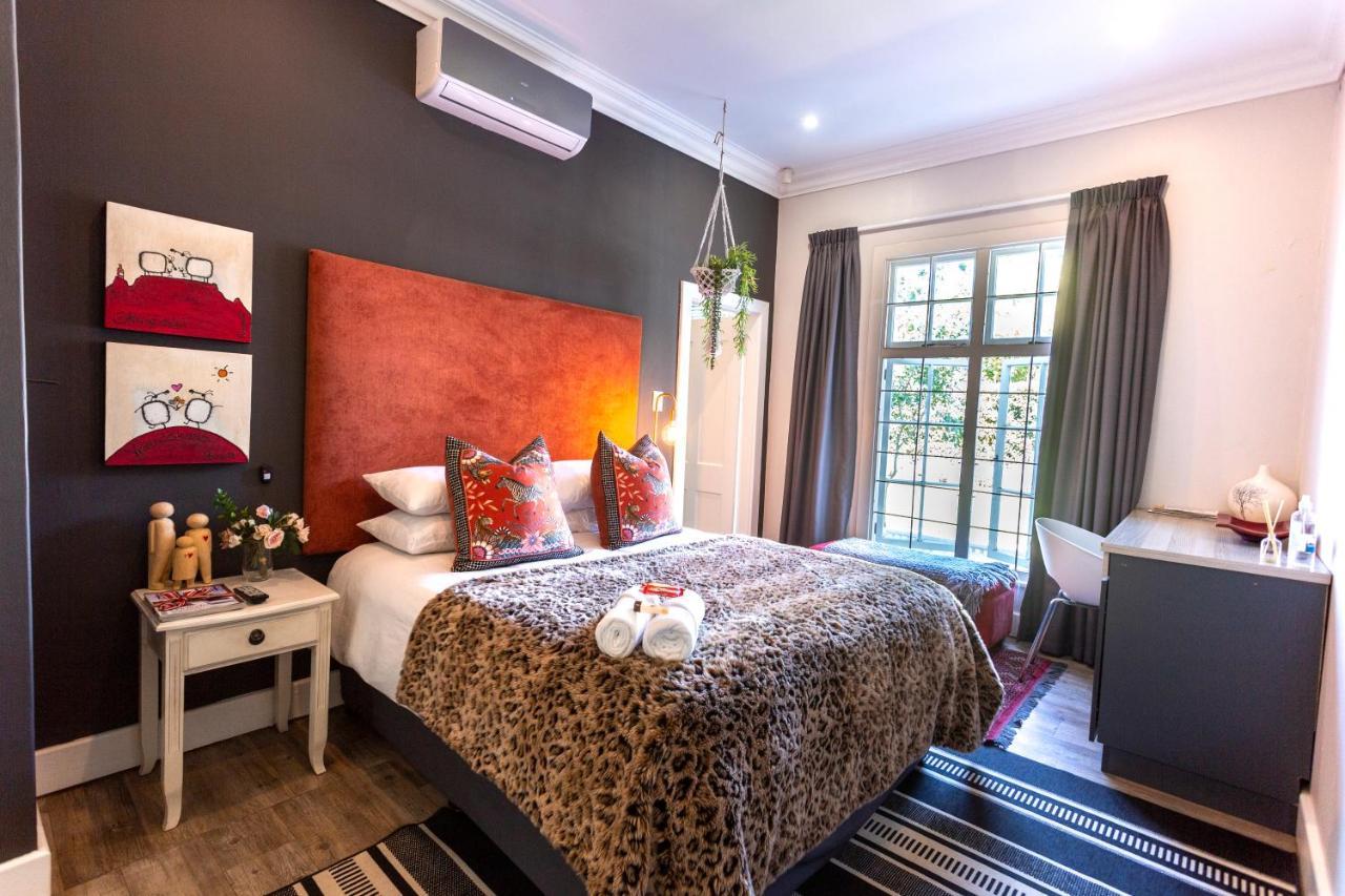 Taunton Manor Hotel Pietermaritzburg Buitenkant foto