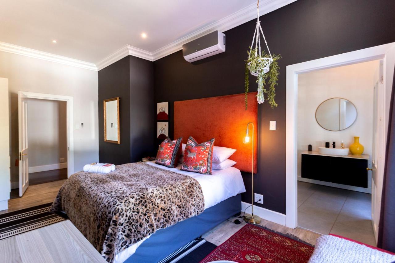 Taunton Manor Hotel Pietermaritzburg Buitenkant foto