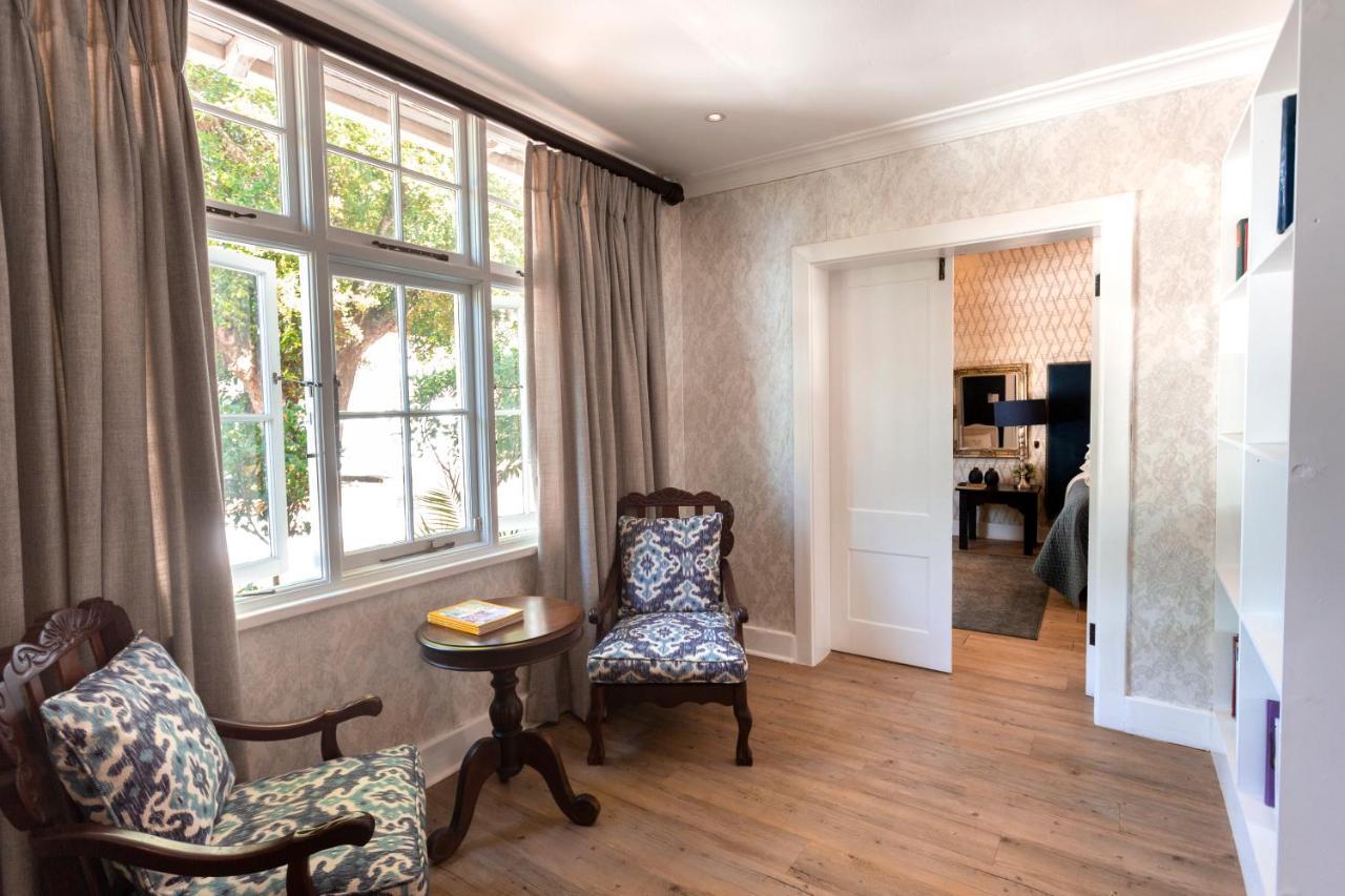 Taunton Manor Hotel Pietermaritzburg Buitenkant foto