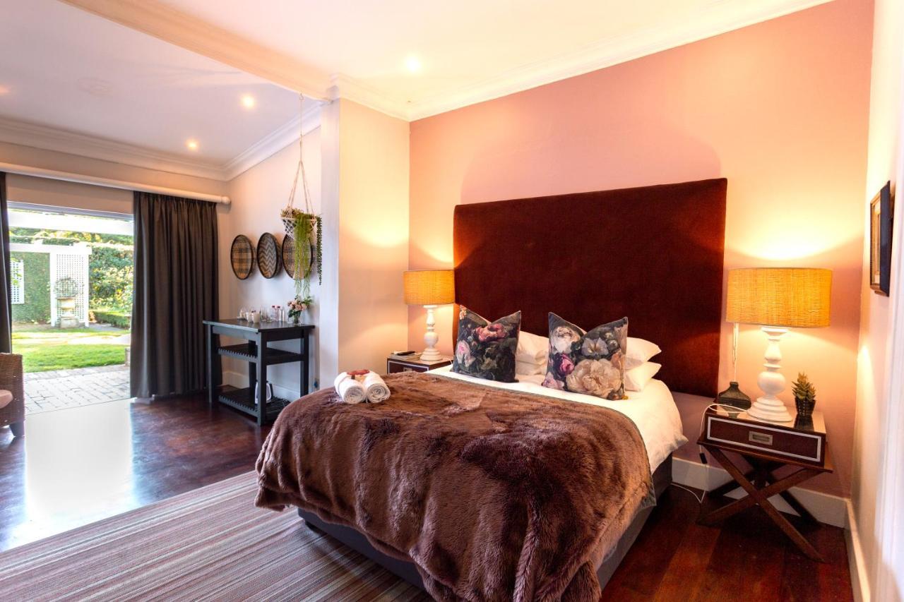 Taunton Manor Hotel Pietermaritzburg Buitenkant foto